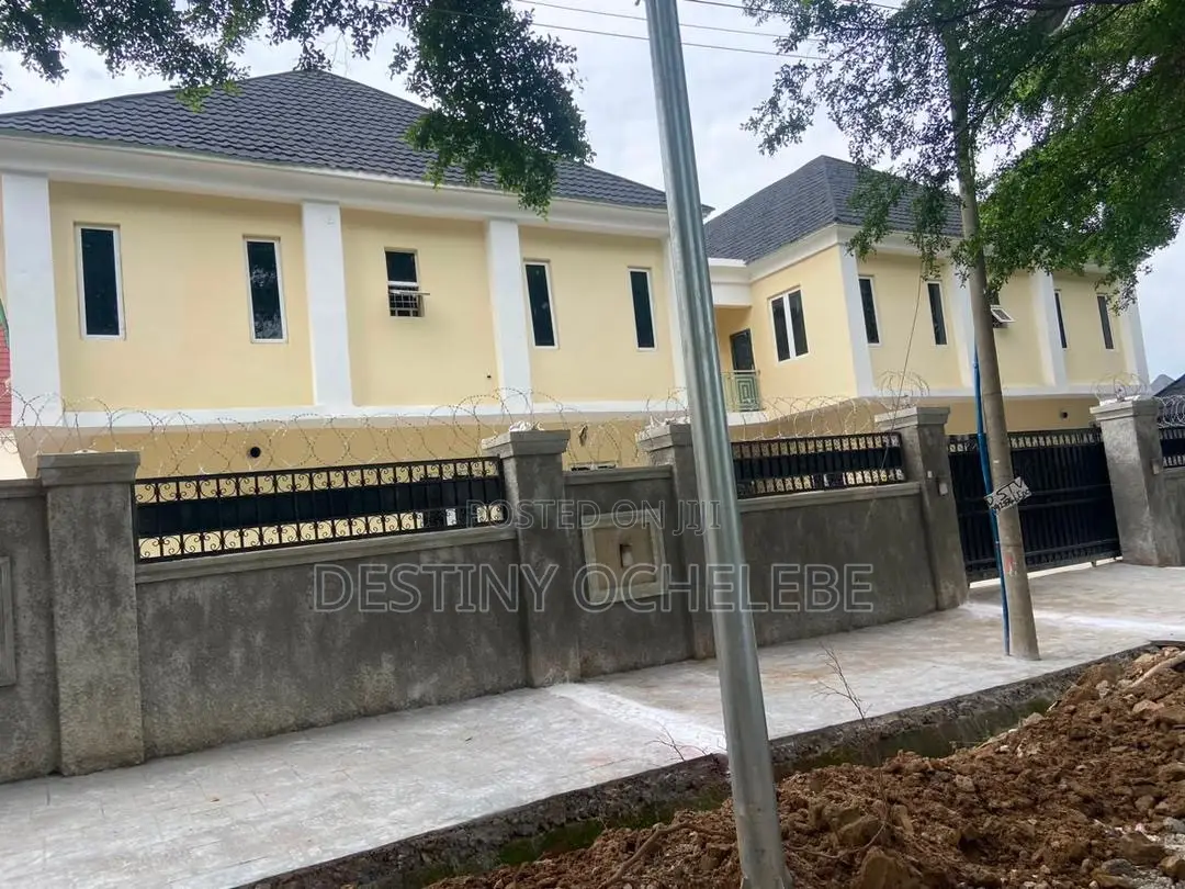 3bdrm Duplex in Gwarinpa for rent in Gwarinpa