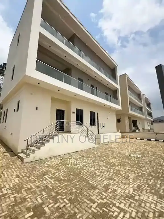 5bdrm Duplex in Katampe Extension for sale in Katampe Extension