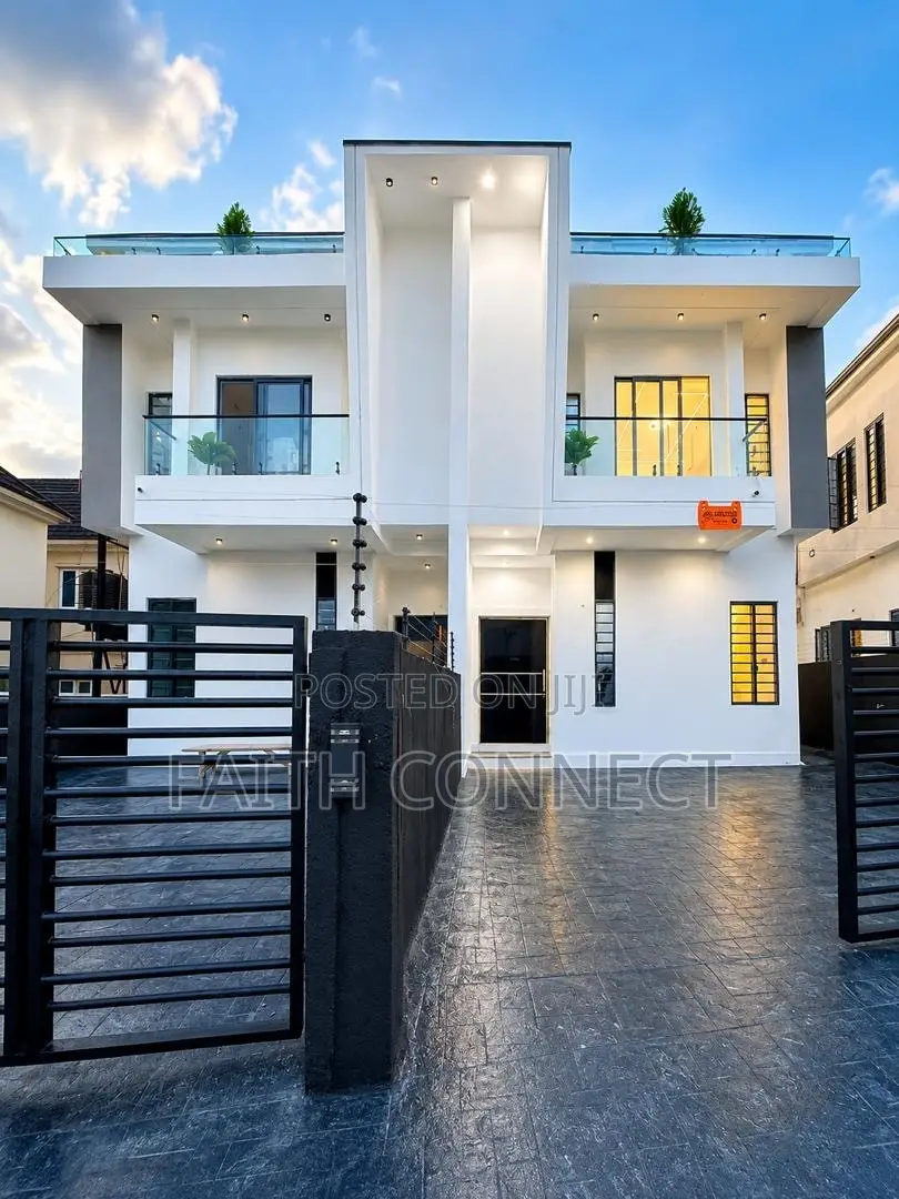 4bdrm Duplex in Shangotede, Ajah for sale in Ajah