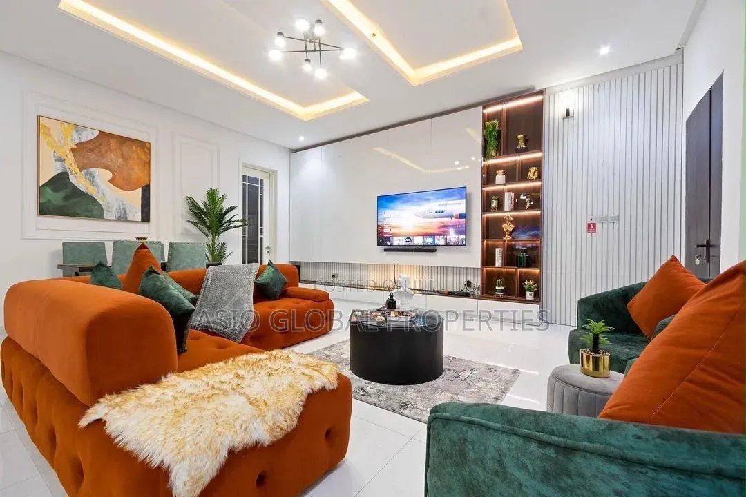 3 Bedroom Luxury Apartment | Ps5 
At Oniru VI in Victoria Island Extension