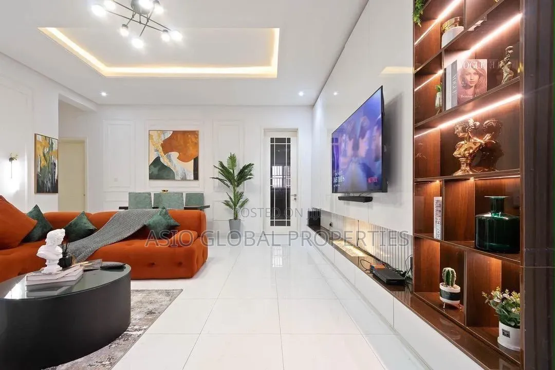 3 Bedroom Luxury Apartment | Ps5 
At Oniru VI in Victoria Island Extension