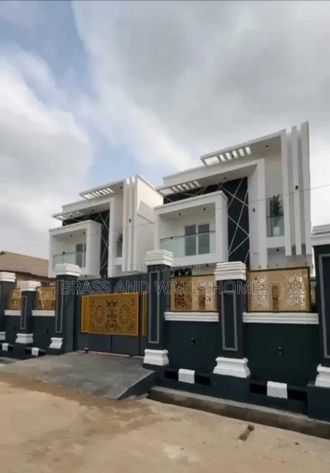 Furnished 5bdrm Duplex in New Oko Oba for sale in New Oko Oba