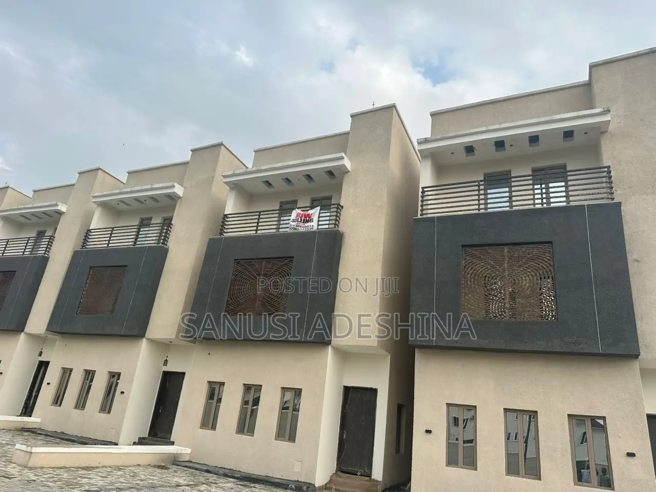 4bdrm Duplex in Guzape Main,Fct for sale in Guzape District