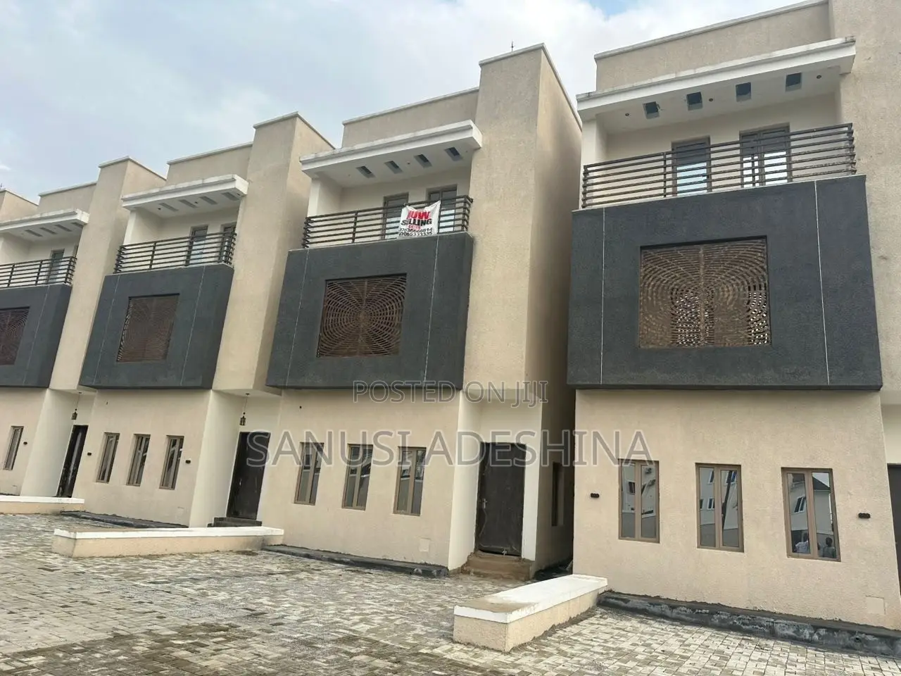 4bdrm Duplex in Guzape Main,Fct for sale in Guzape District