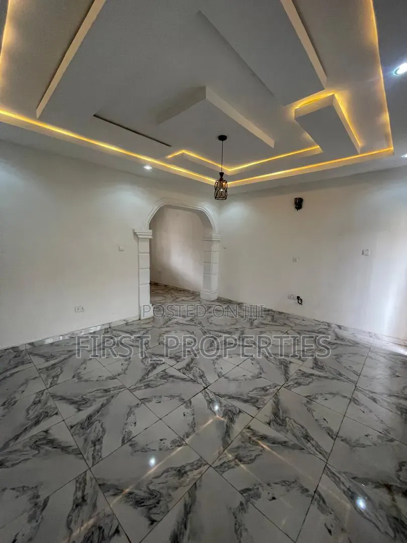 Furnished 2bdrm Block of Flats in Ire Akari Estate, Akala Express in Akala Express