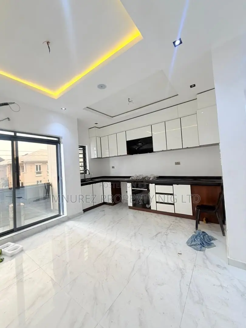 2bdrm Apartment in Magodo for sale in Magodo