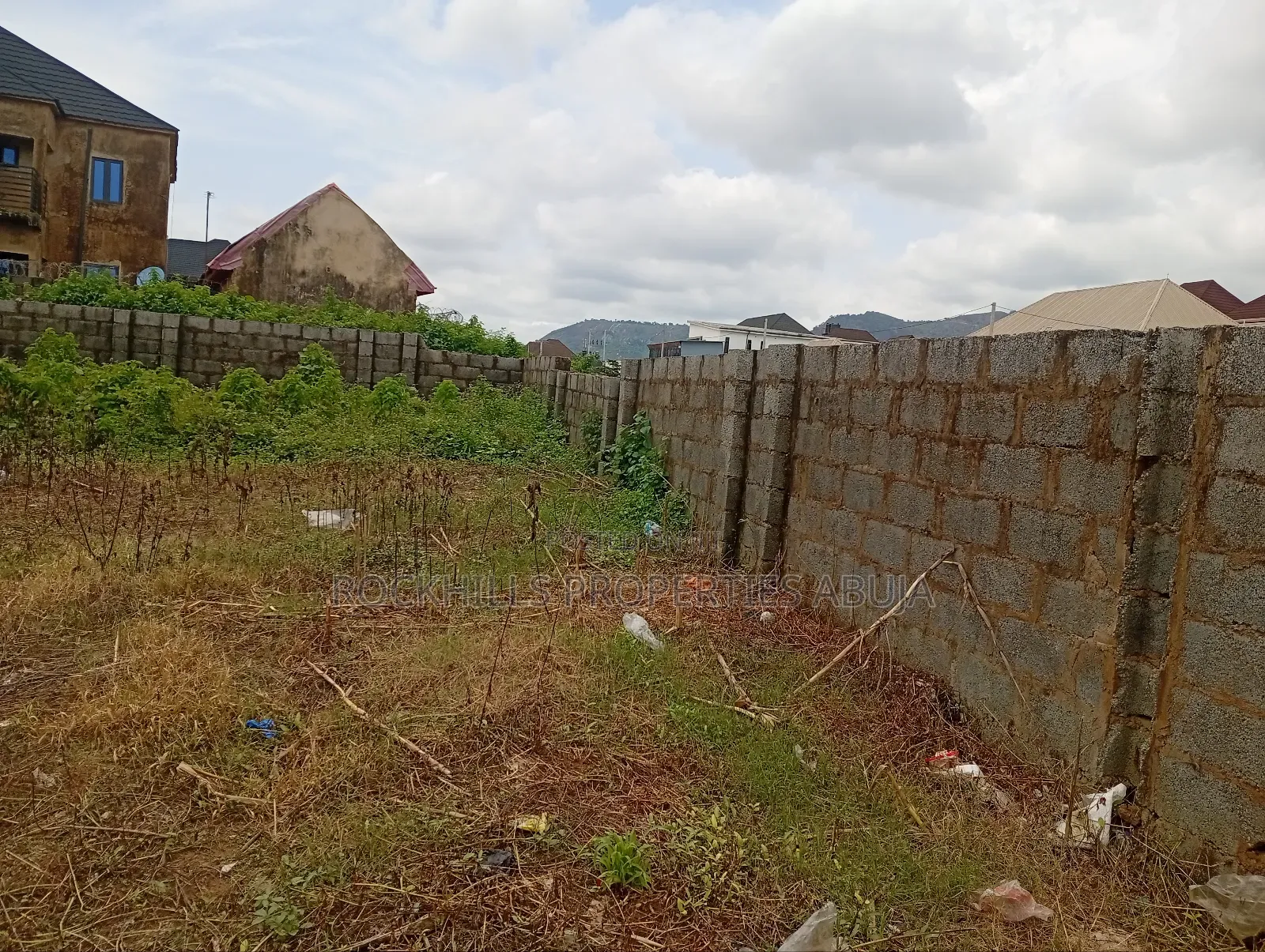 Residential Land for Sale 15M 400sqm in Kubwa