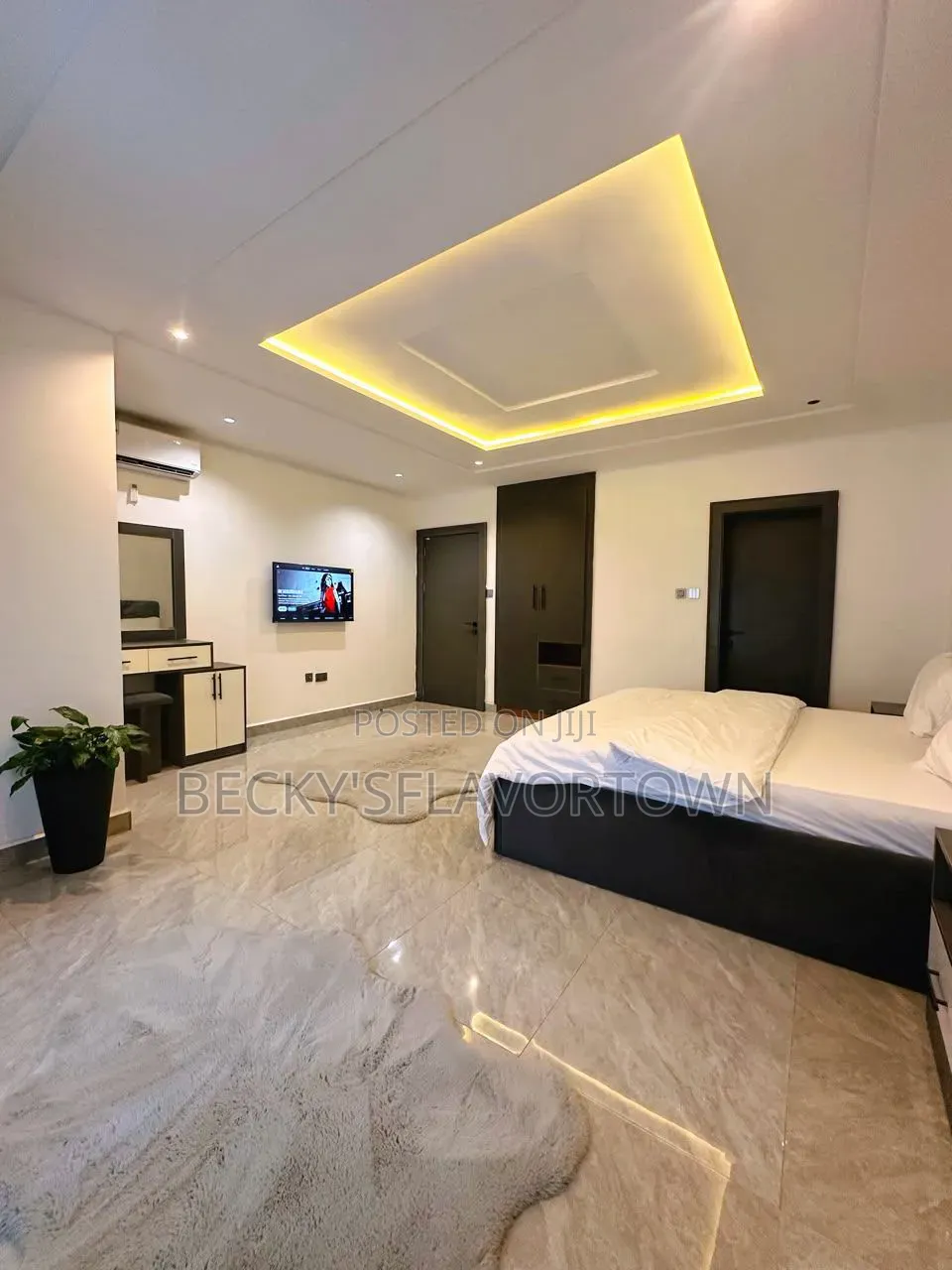 • Fully Furnished Airbnb Apartment for Short Let in Abuja  • in Lokogoma