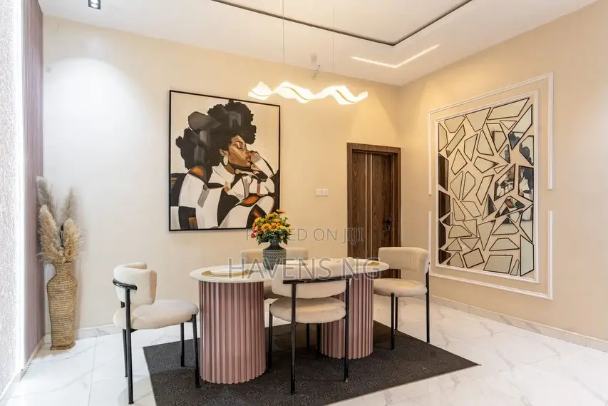 Mirage — Stylish 2-Bedroom Shortlet Apartment in Lekki Phase 1