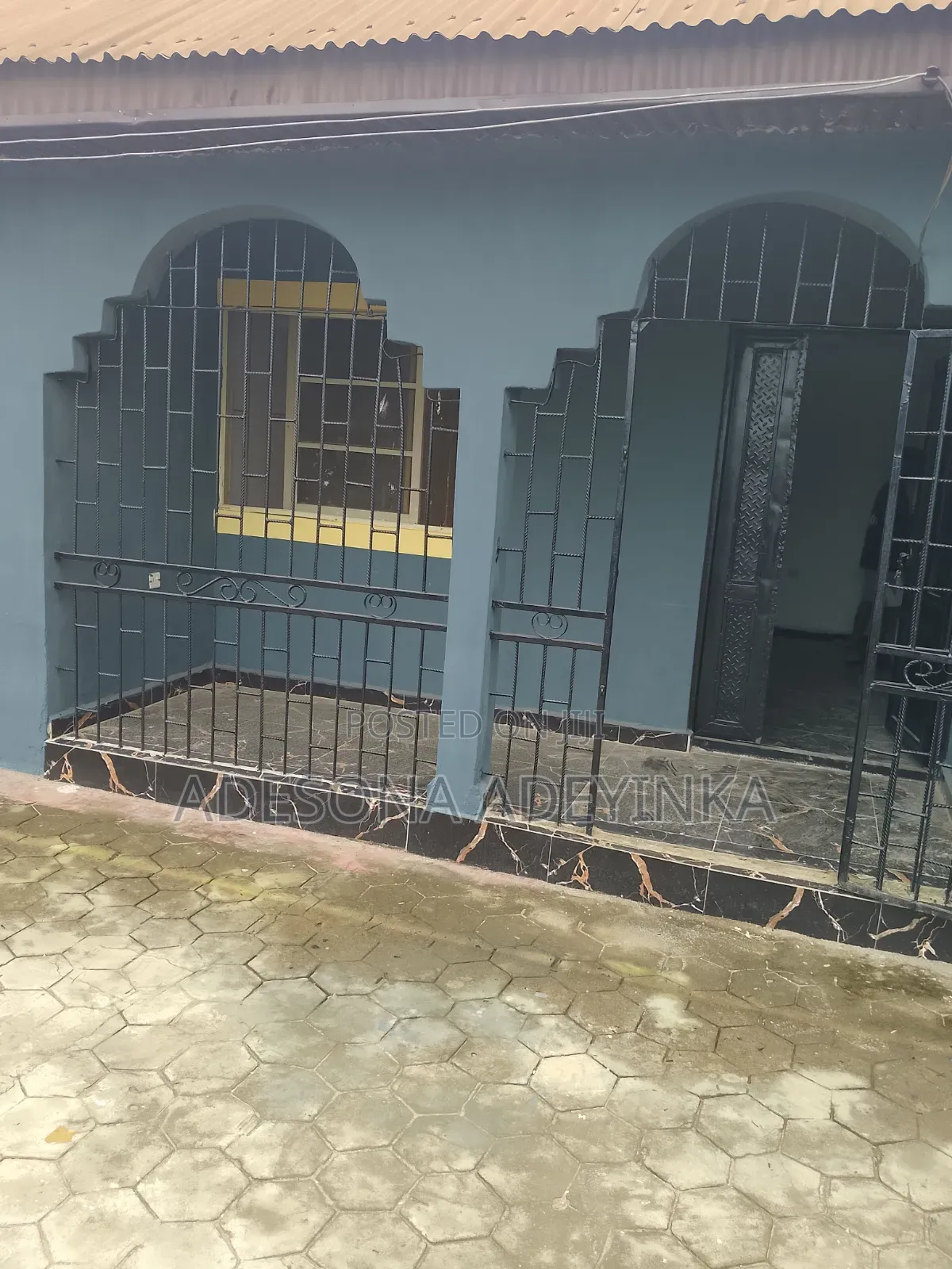 2bdrm Block of Flats in Iyalode Estate, Olorunda-Osun for rent in Olorunda-Osun