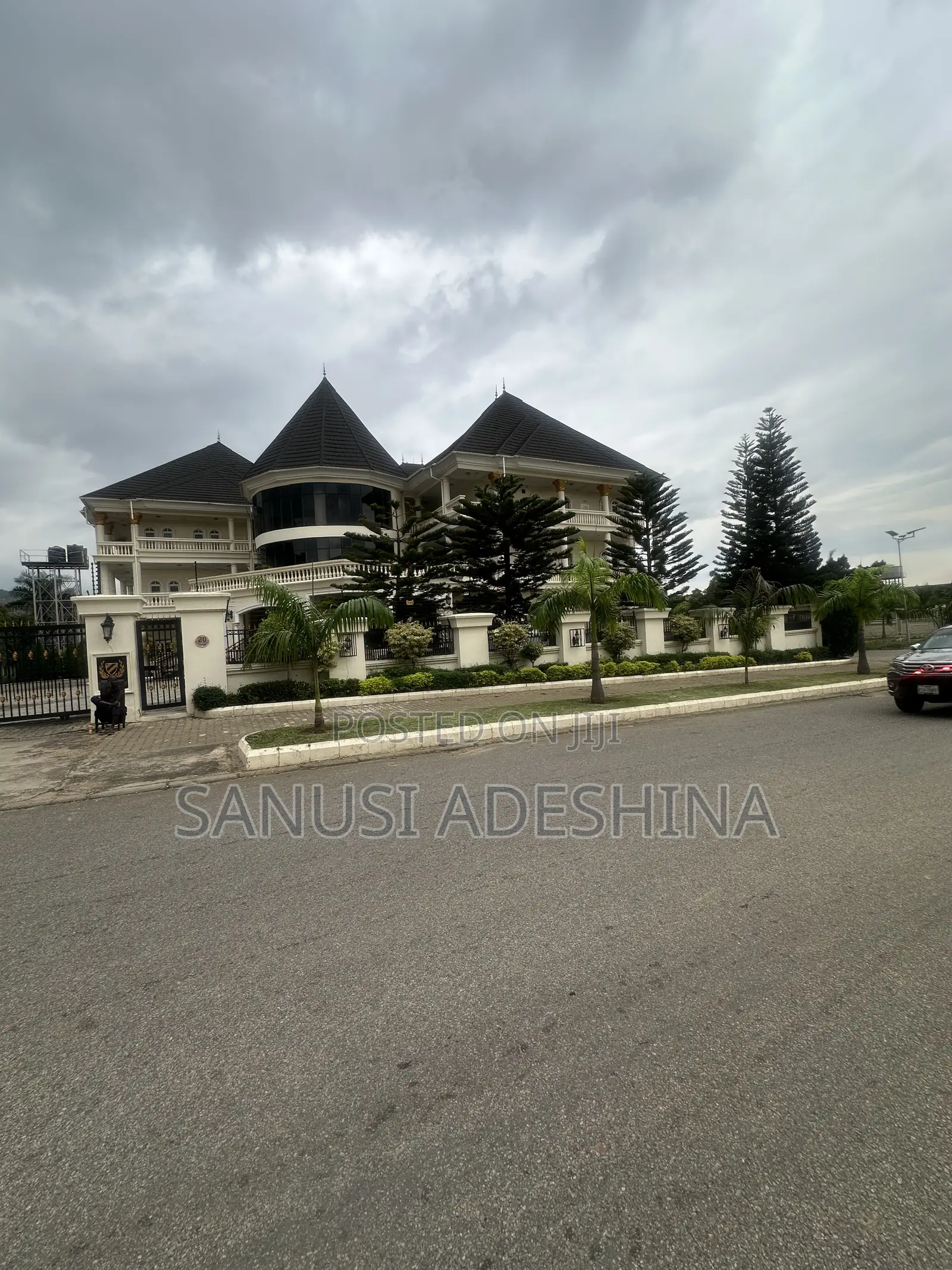 20bdrm Apartment in Katampe Extension At for rent in Katampe Extension