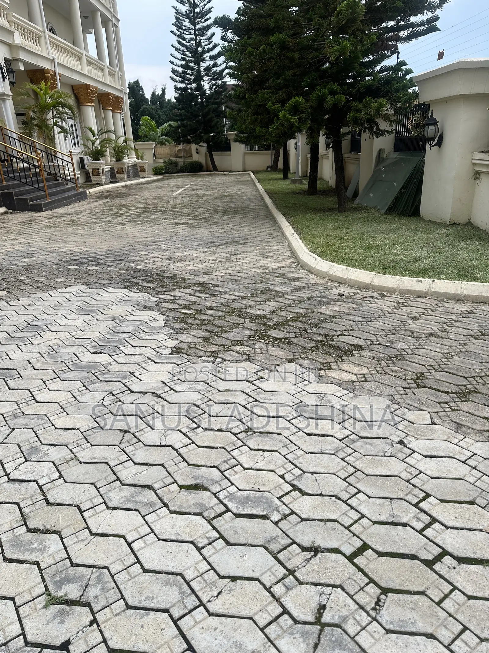 20bdrm Apartment in Katampe Extension At for rent in Katampe Extension