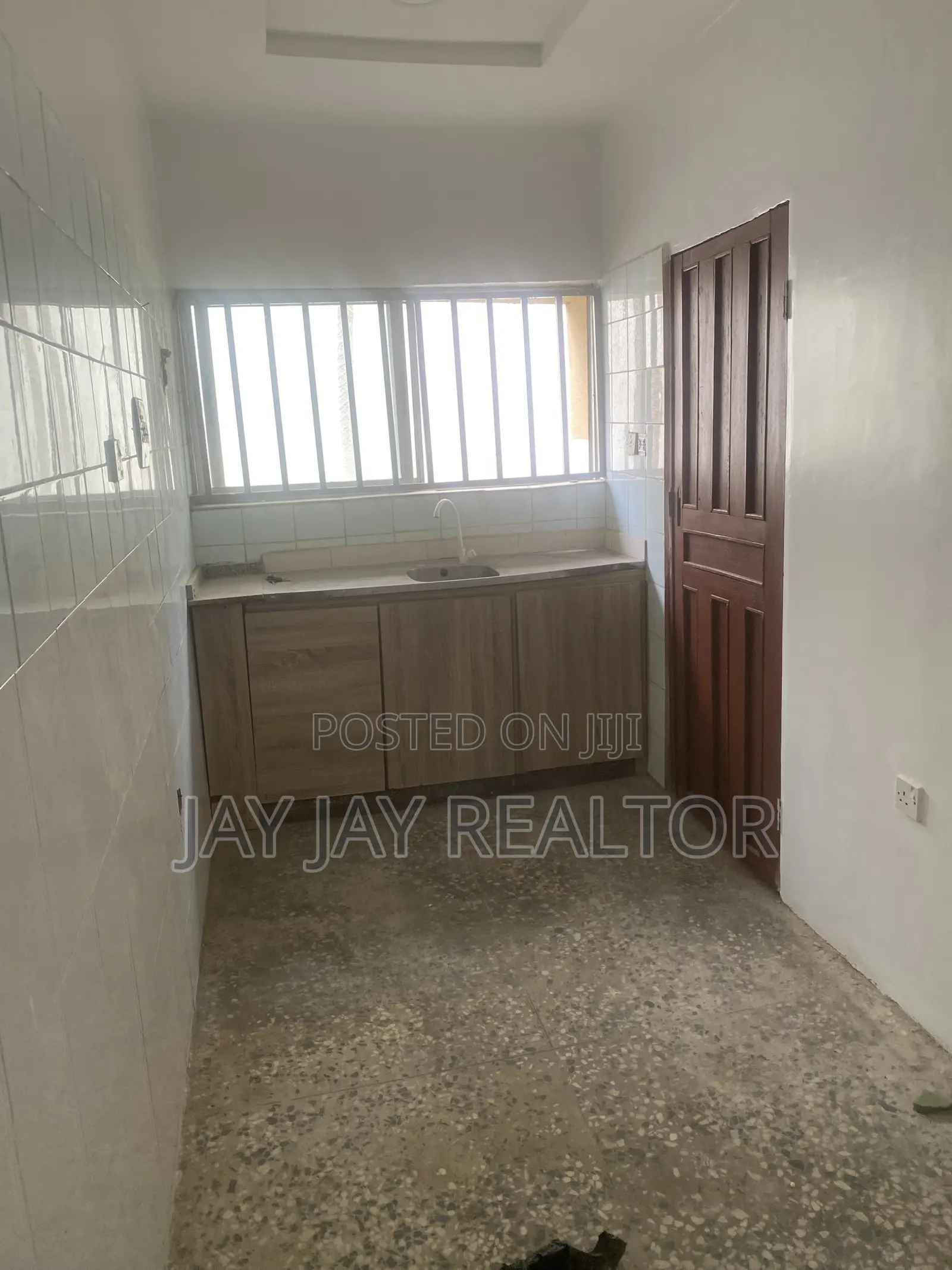 Commercial Building in Wuse 2