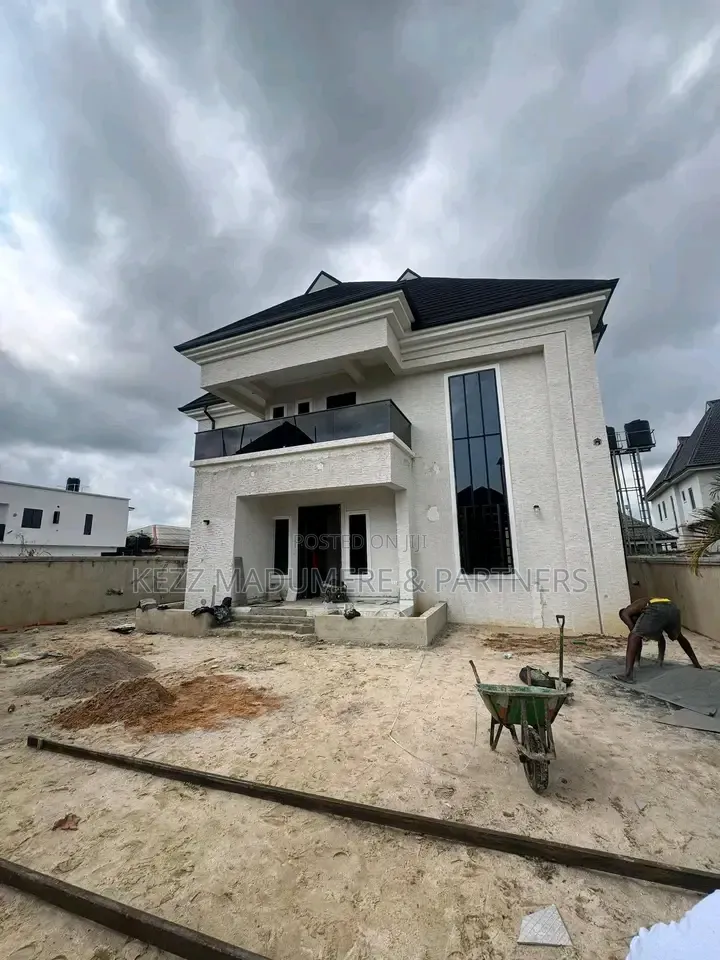 4bdrm Duplex in Mercyland Port, New Layout for sale in New Layout