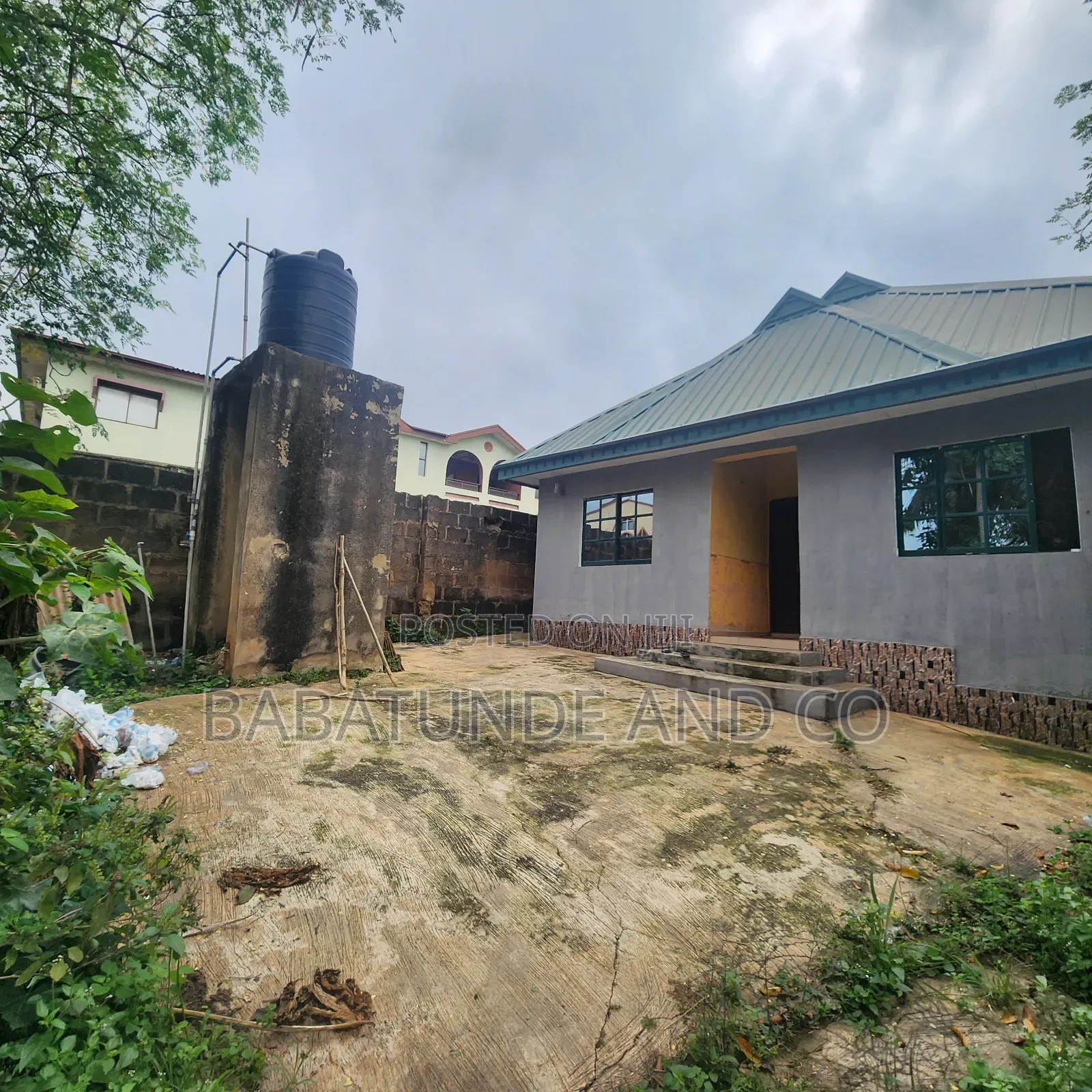 5bdrm Bungalow in Alakia for rent in Alakia