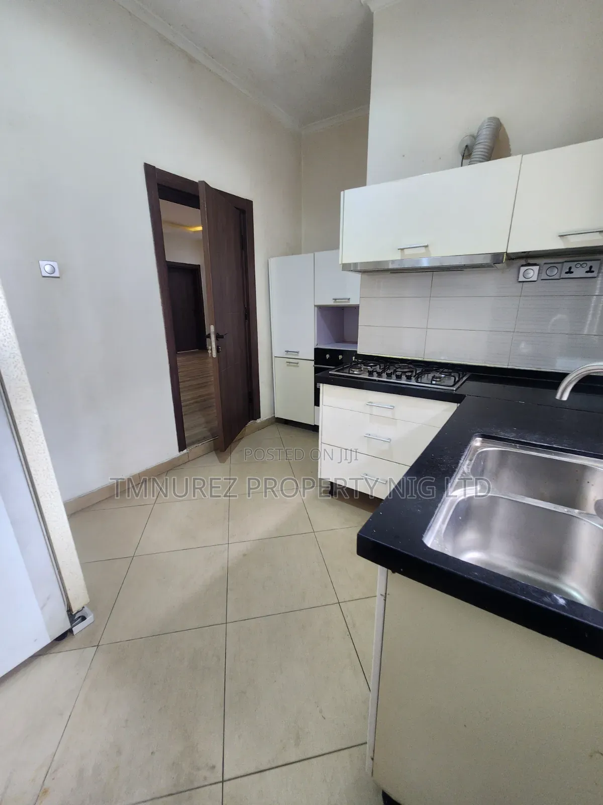 3bdrm Apartment in Lekki Phase 1 for rent in Lekki Phase 1