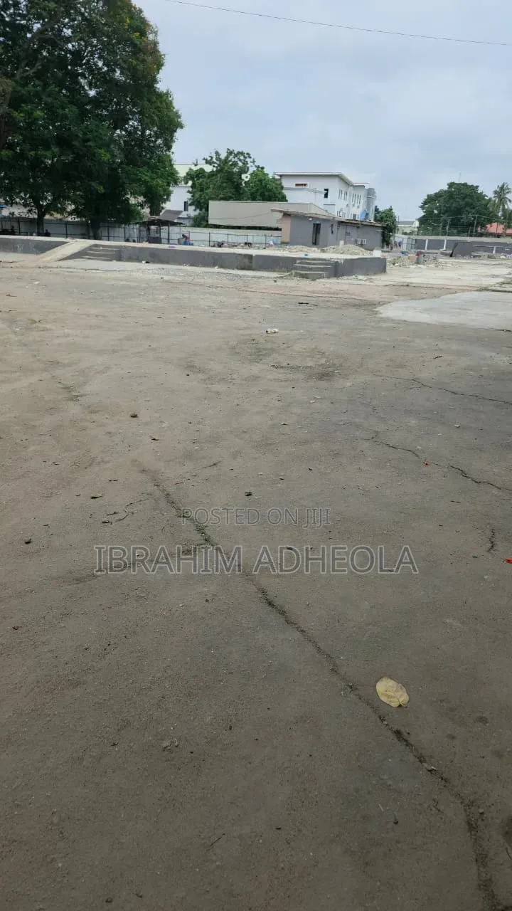 For Lease 3000 Square Meters 5 Years Minimum. in Ikeja GRA