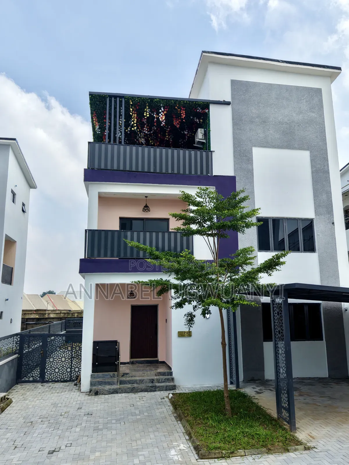 5 Bedroom Detached Duplex With BQ Attached in Zone B