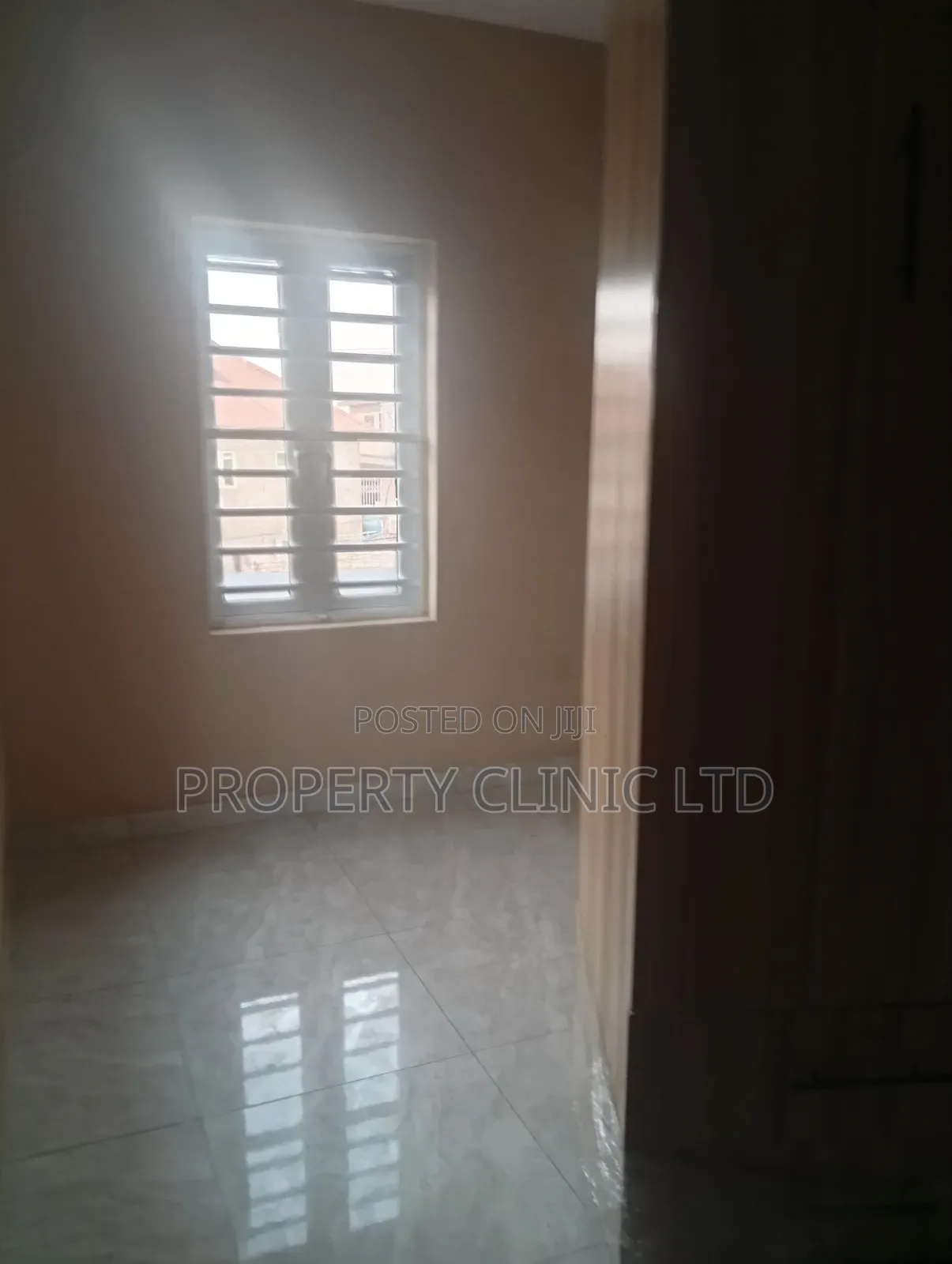 Furnished 3bdrm Duplex in Off Ikosi Road for rent in Ketu-Ikosi