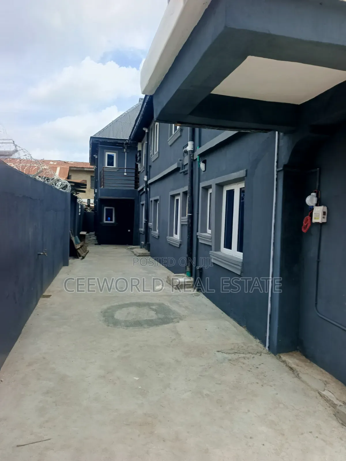 1bdrm Apartment in Akinyemi Way Ring for rent in Rind Road