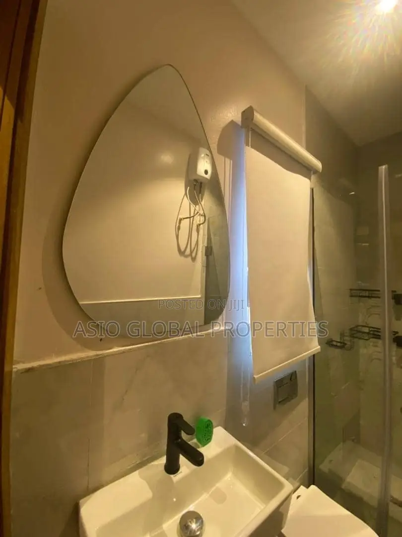 1-Bedroom Luxury Apartment in Lekki Phase 1 in Lekki Phase 1