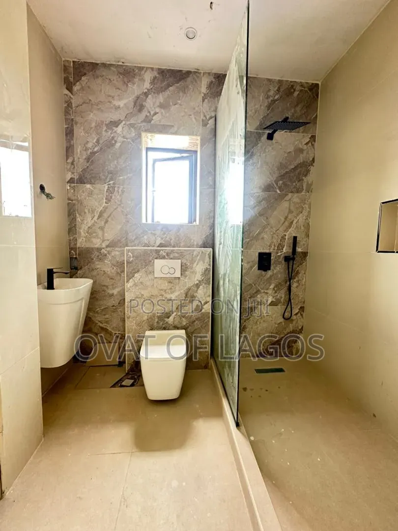 2bdrm Apartment in Victoria Island for sale in Victoria Island Extension