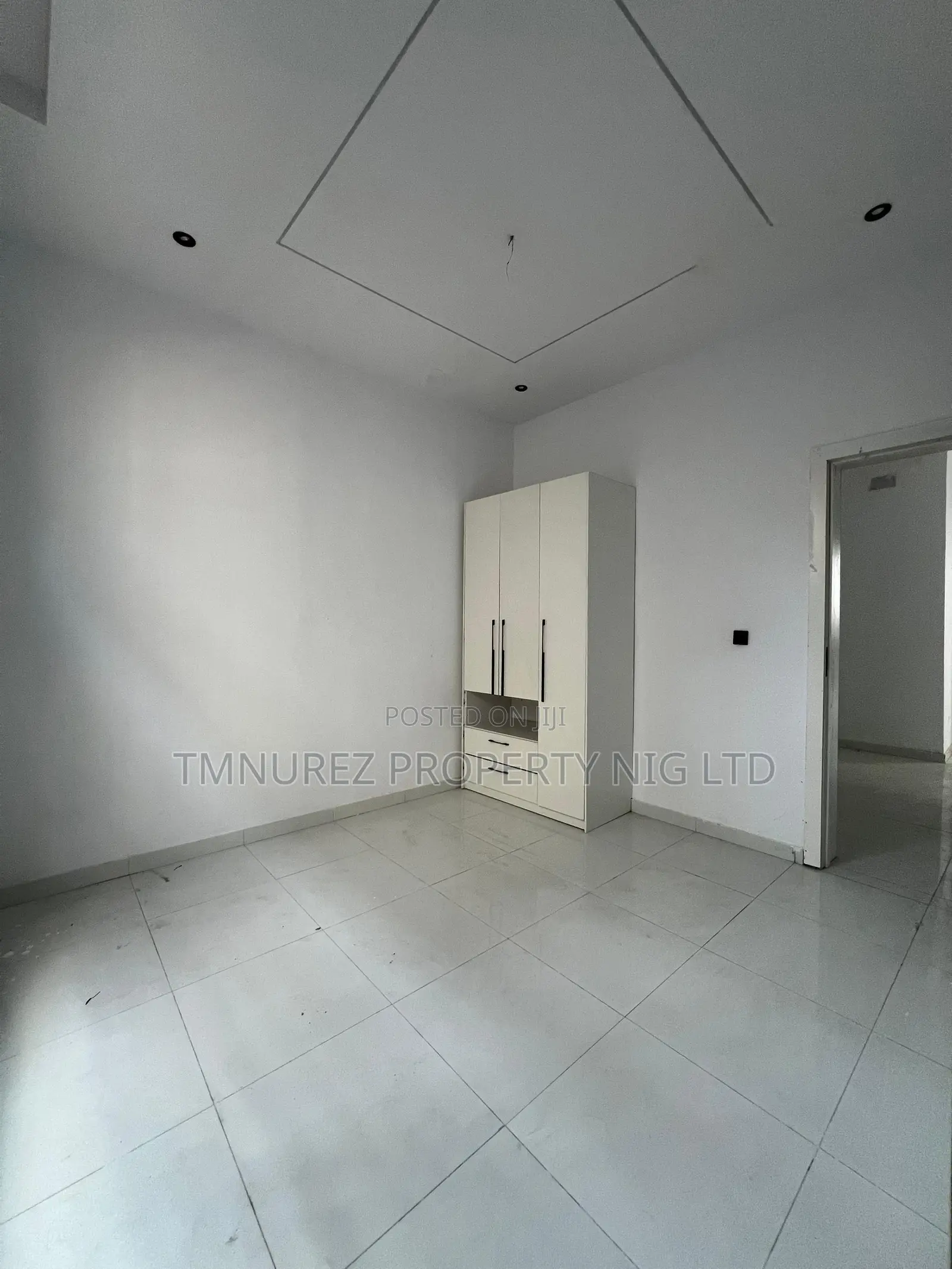 4bdrm Duplex in Ikota for rent in Ikota