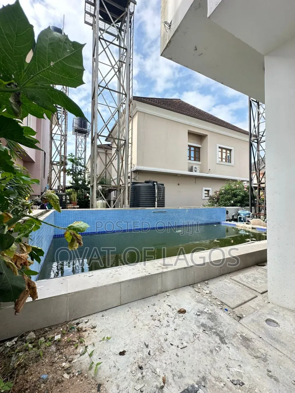 5bdrm Duplex in Osapa london for sale in Osapa london