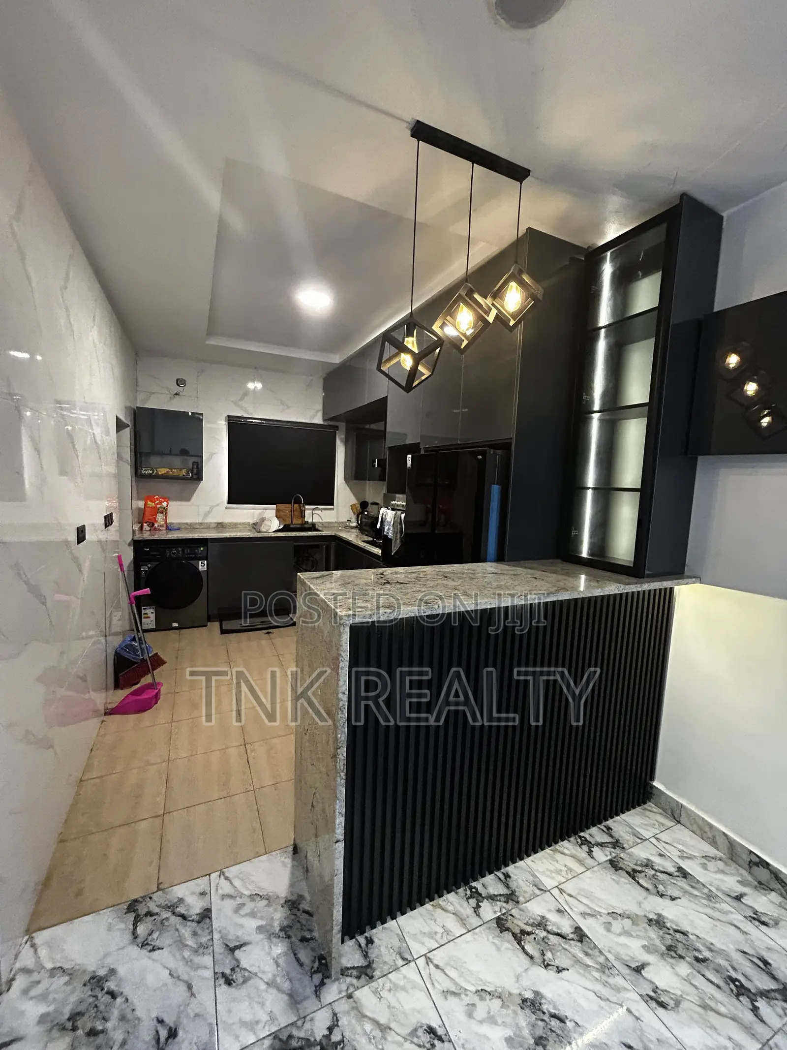 1bedroom Shortlet Apartment in Katampe (Main)
