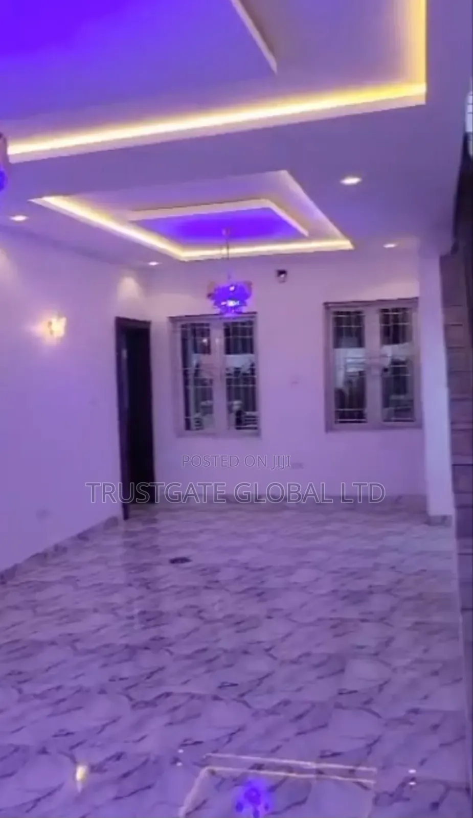 4bdrm Townhouse / Terrace in River Park, FHA for rent in FHA