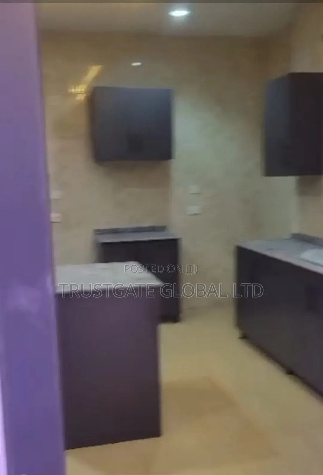 4bdrm Townhouse / Terrace in River Park, FHA for rent in FHA