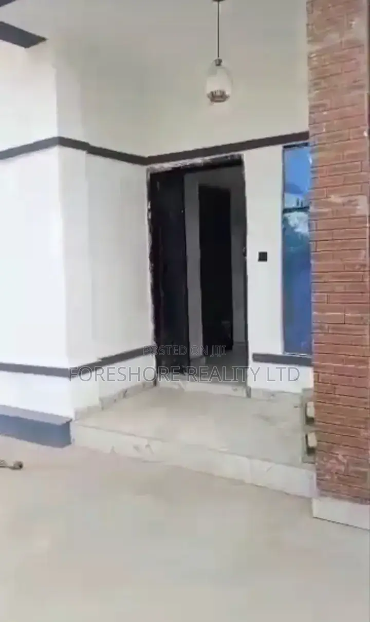 4bdrm Duplex in Magodo Brooks, GRA Phase 2 Shangisha for sale in GRA Phase 2 Shangisha