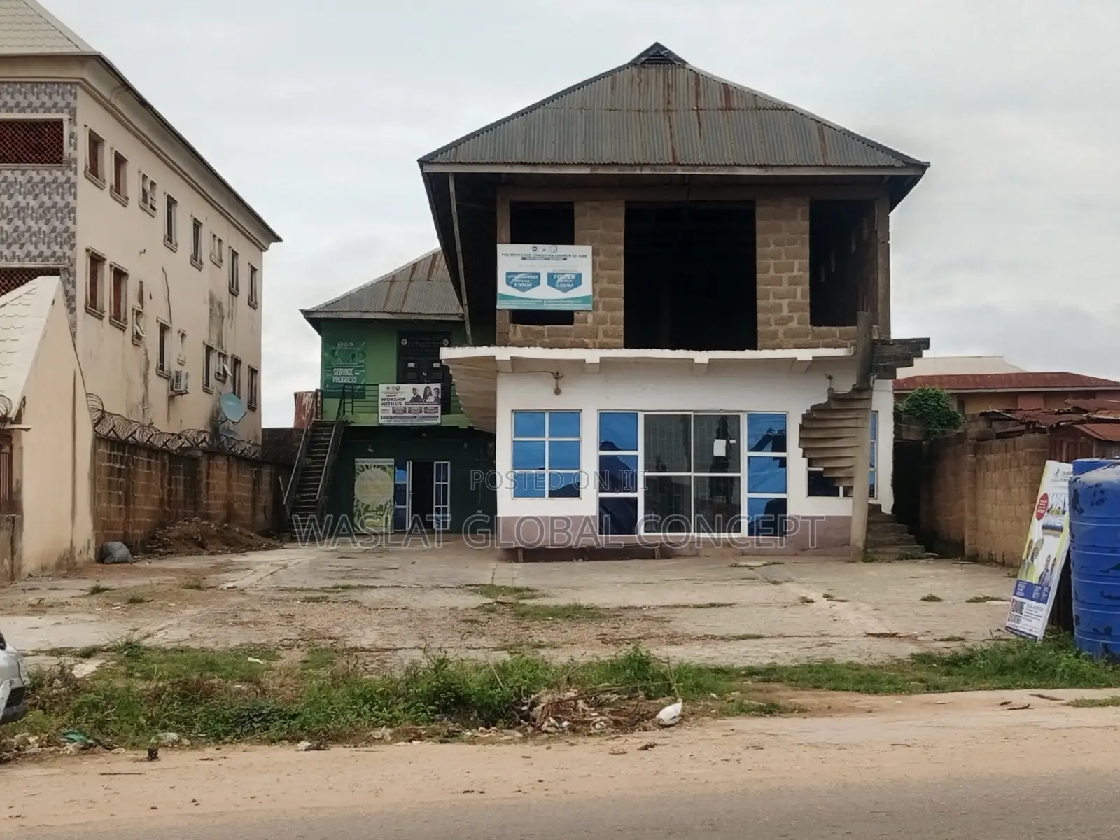 A Big Shopping Complex Building for Sale at Okebaale, Osogbo in Osogbo