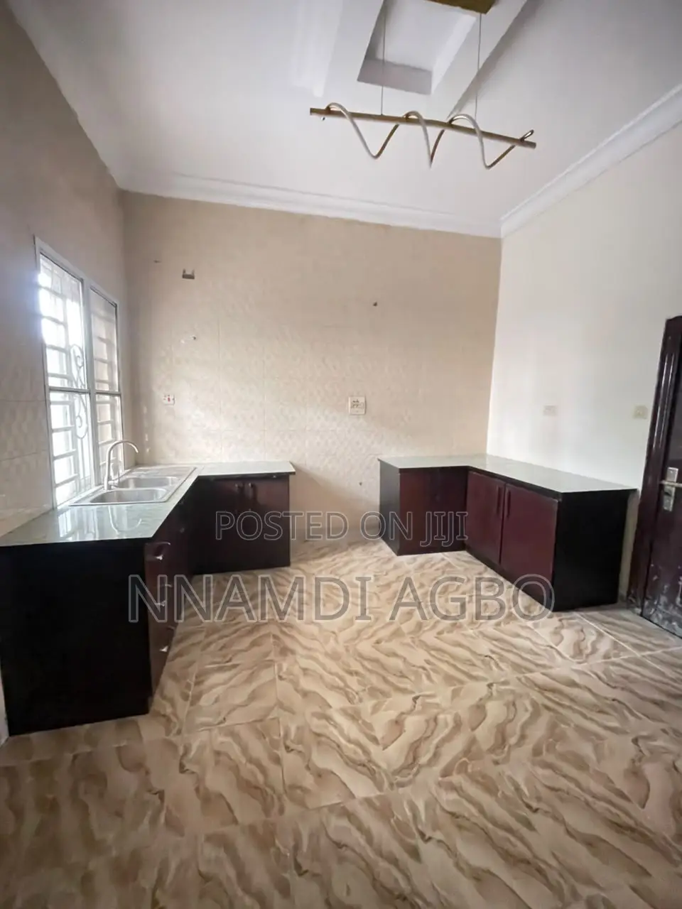 4bdrm Duplex in Igbo-efon for rent in Igbo-efon