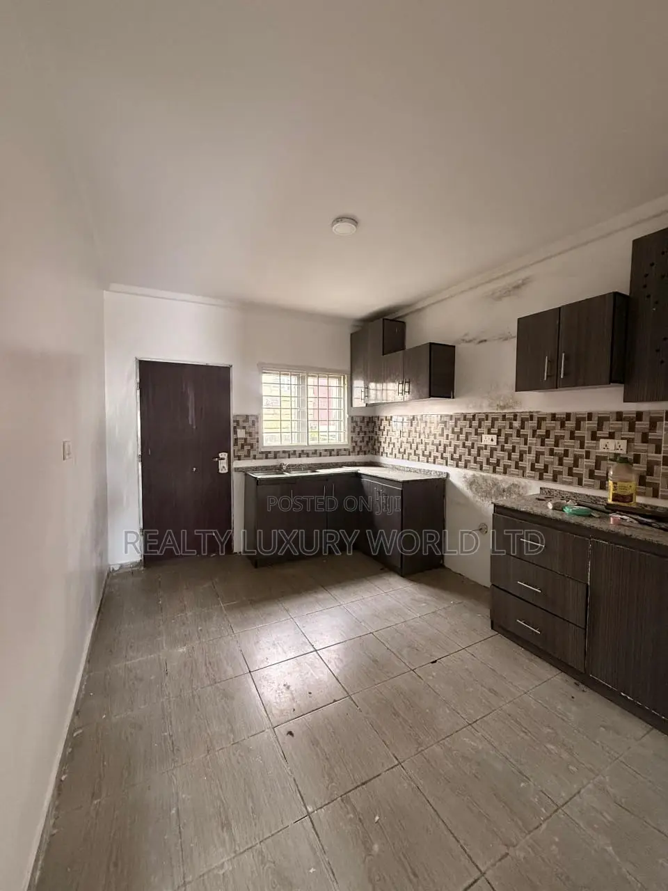 4bdrm Duplex in Life Camp for rent in Life Camp