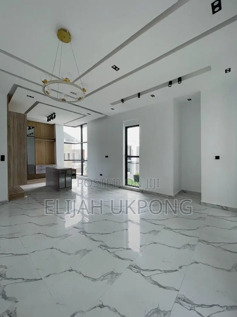 4bdrm Duplex in Orchid, Chevron for sale in Chevron