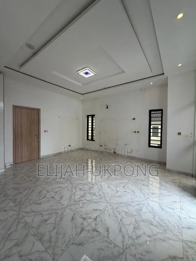 4bdrm Duplex in Orchid, Chevron for sale in Chevron