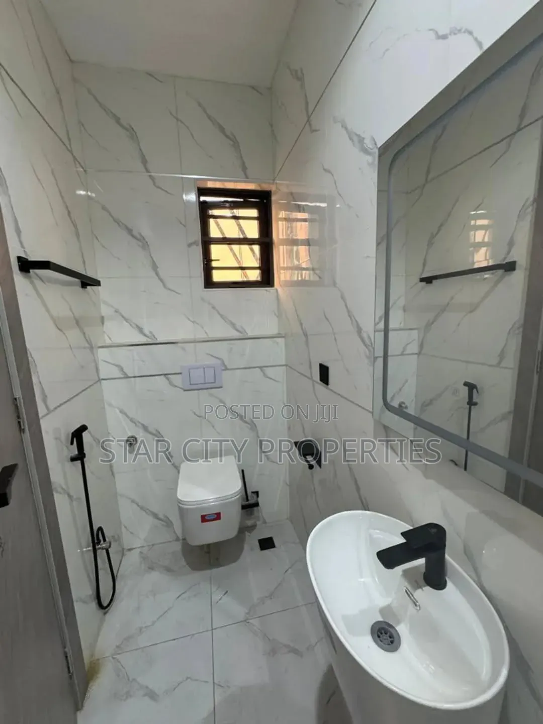 4bdrm Duplex in Lekki Phase 1 for sale in Lekki Phase 1