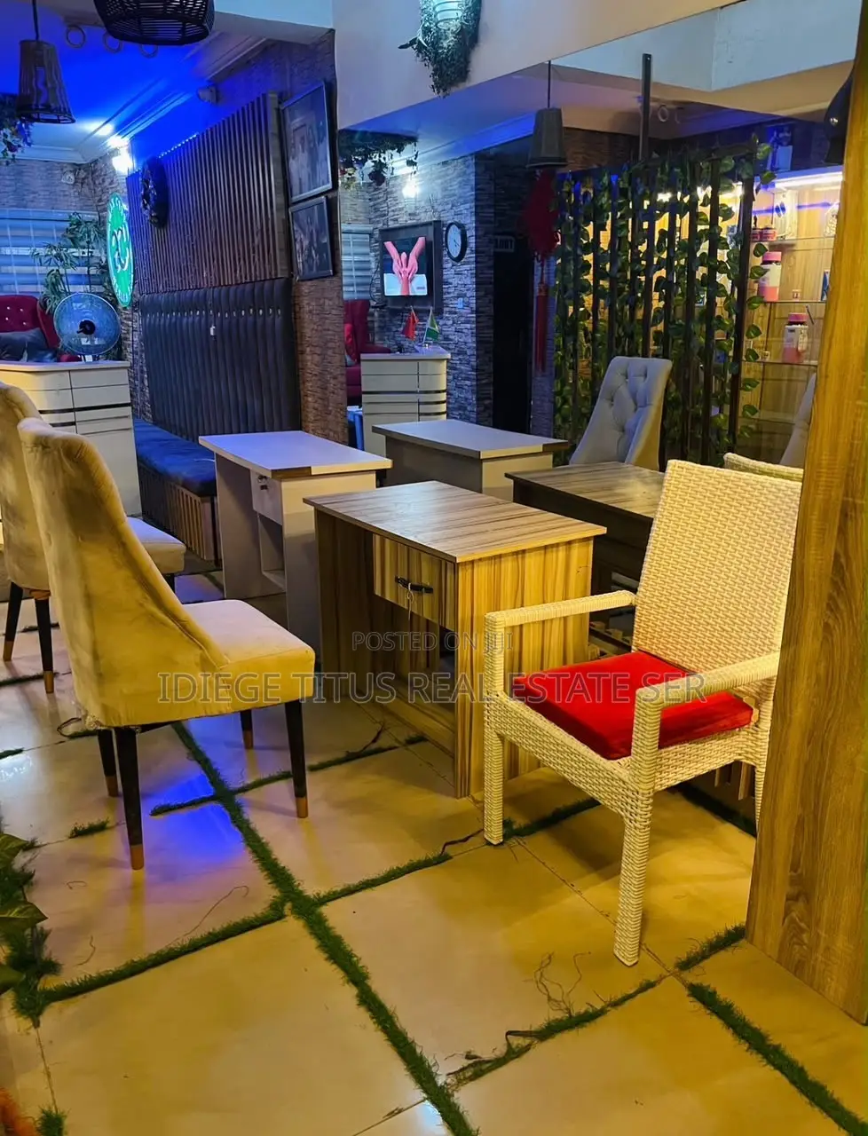 Space for Salon in Gwarinpa