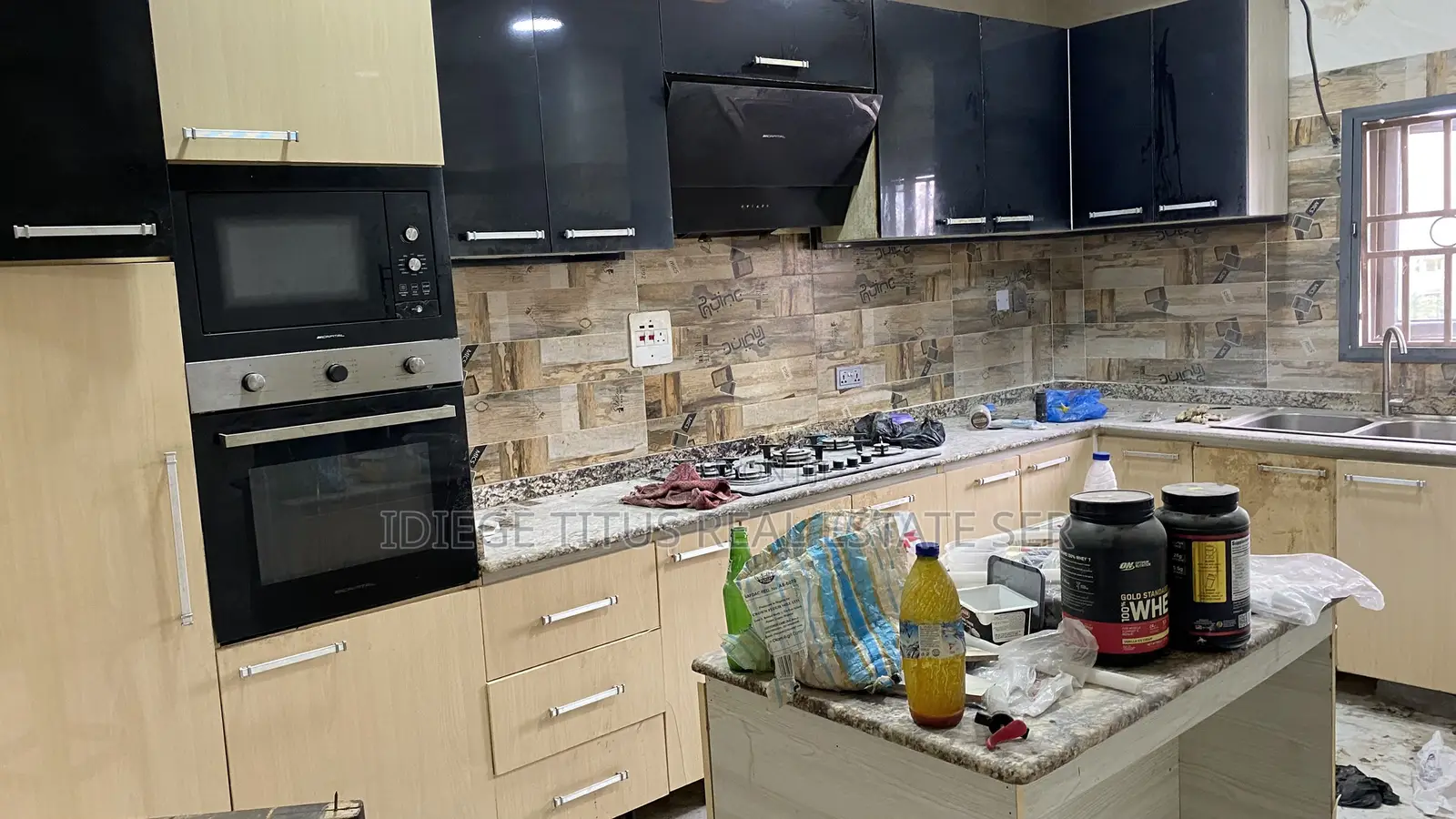 5bdrm Townhouse / Terrace in By Aso Radio, Katampe (Main) for rent in Katampe (Main)