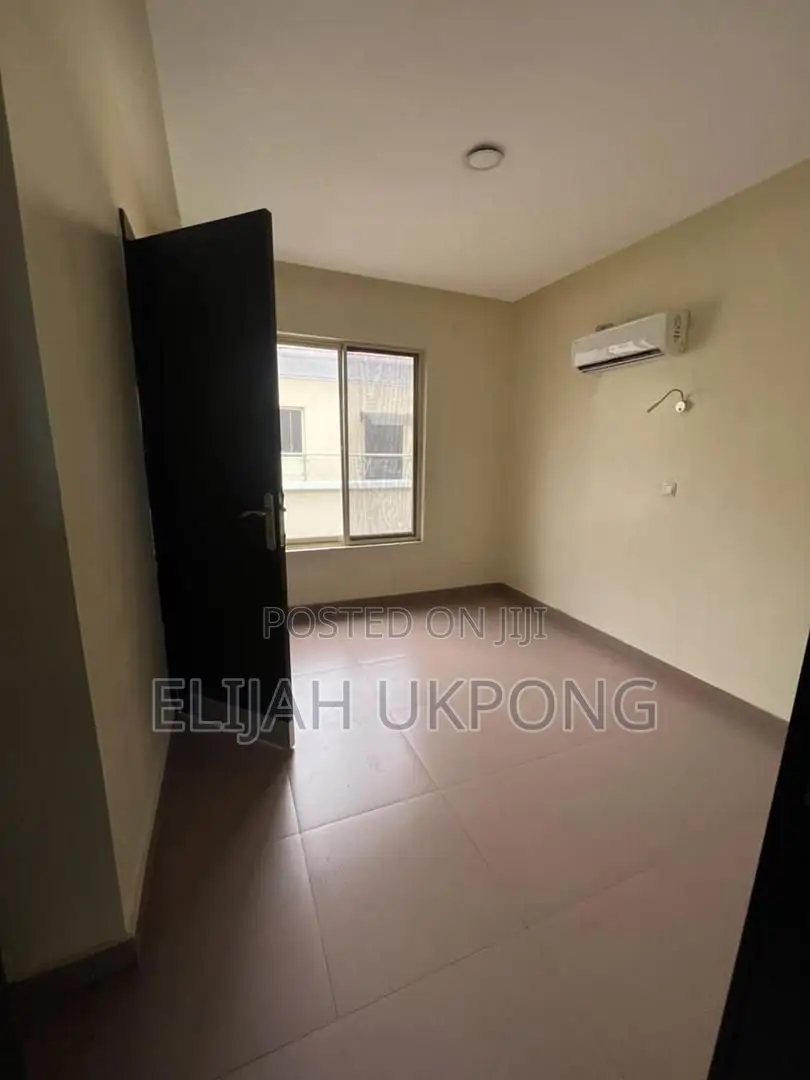 3bdrm Penthouse in Oniru, Adeola Odeku for rent in Adeola Odeku