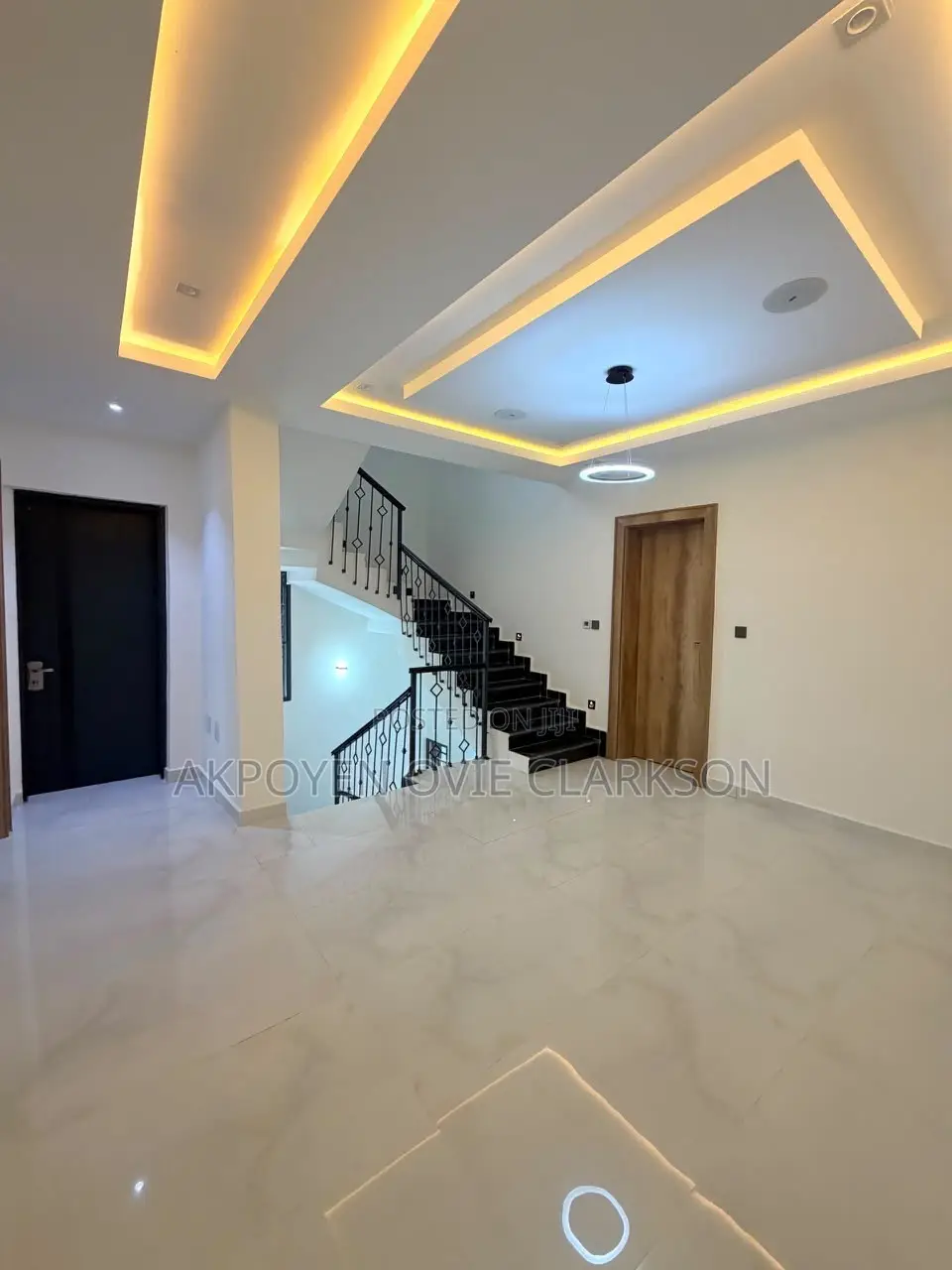 4bdrm Townhouse/Terrace in Guzape District for sale in Guzape District