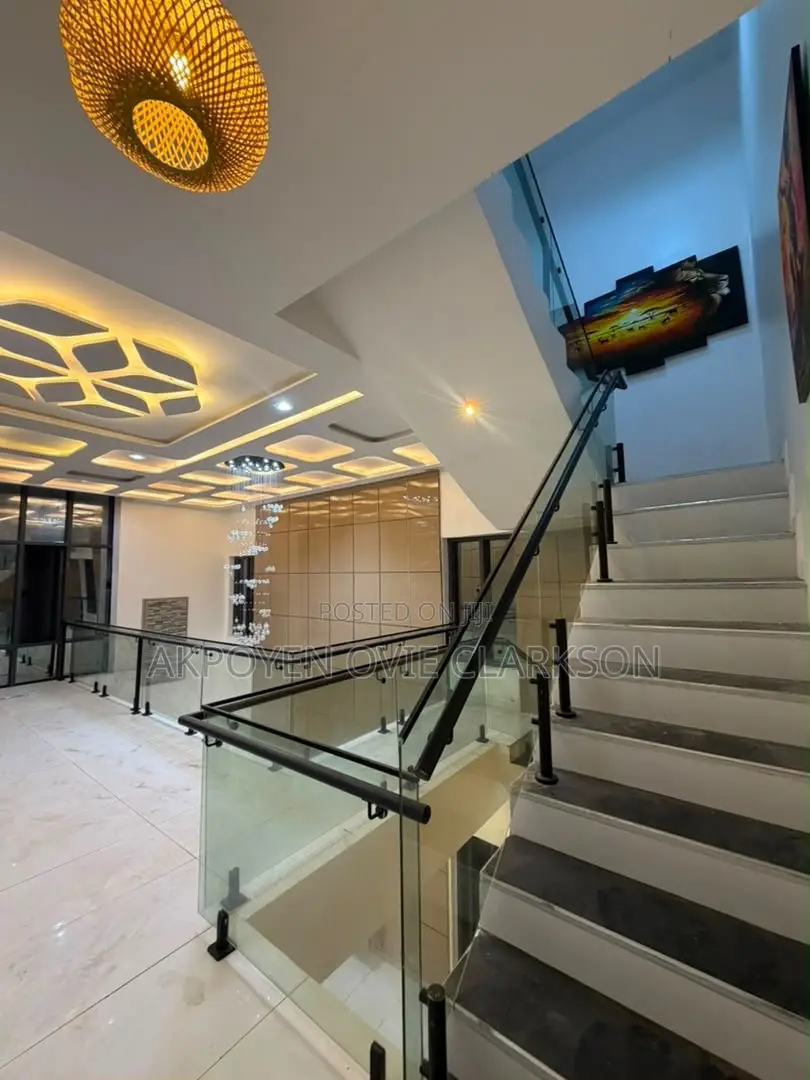 5bdrm Duplex in Asokoro for sale in Asokoro