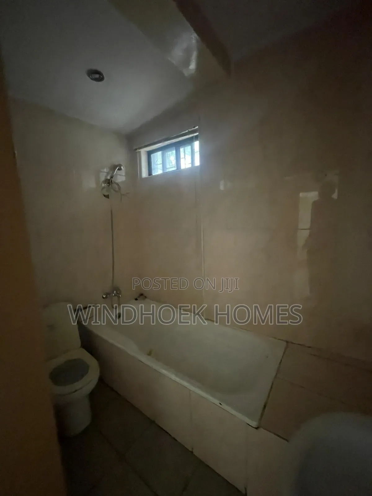 3bdrm Bungalow in Wuse 2 for rent in Wuse 2
