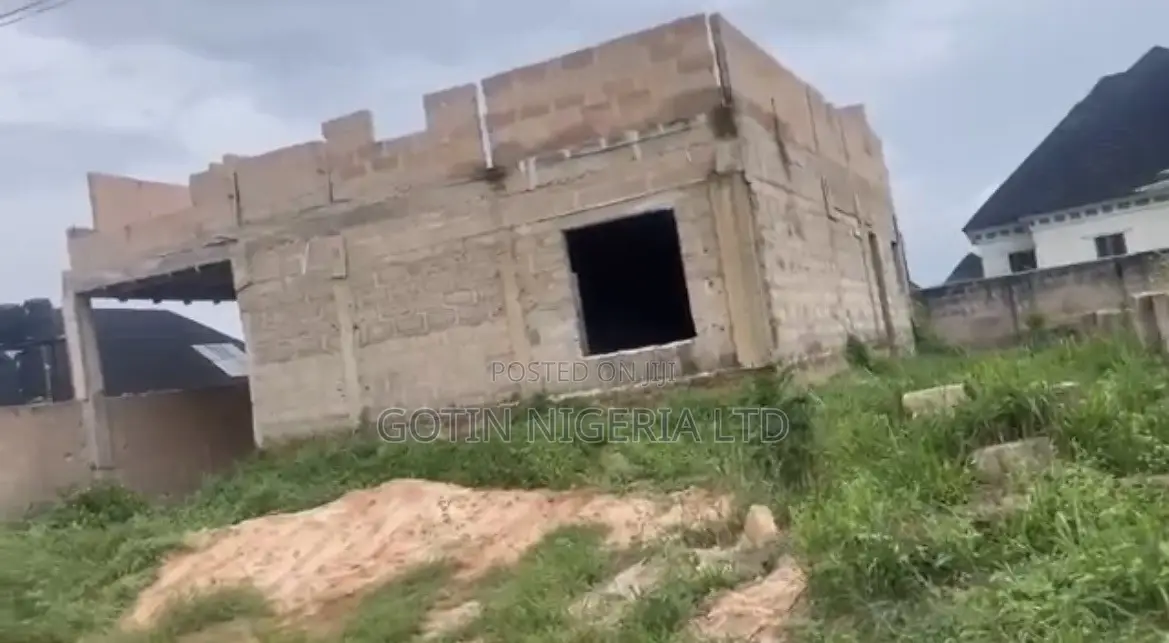 6bdrm Duplex in Gotin Nigeria Ltd, Benin City for sale in Benin City