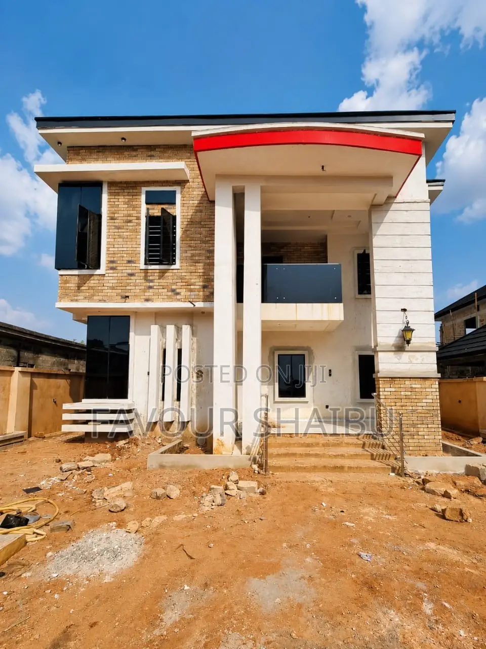 5bdrm Duplex in Benin City for sale in Benin City