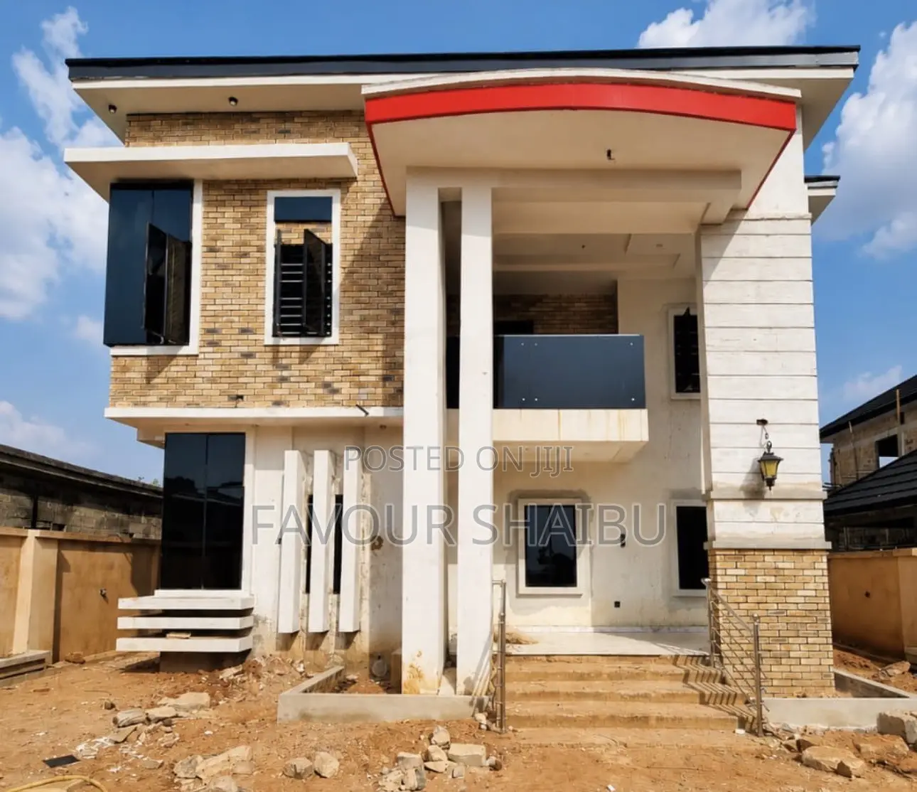 5bdrm Duplex in Benin City for sale in Benin City