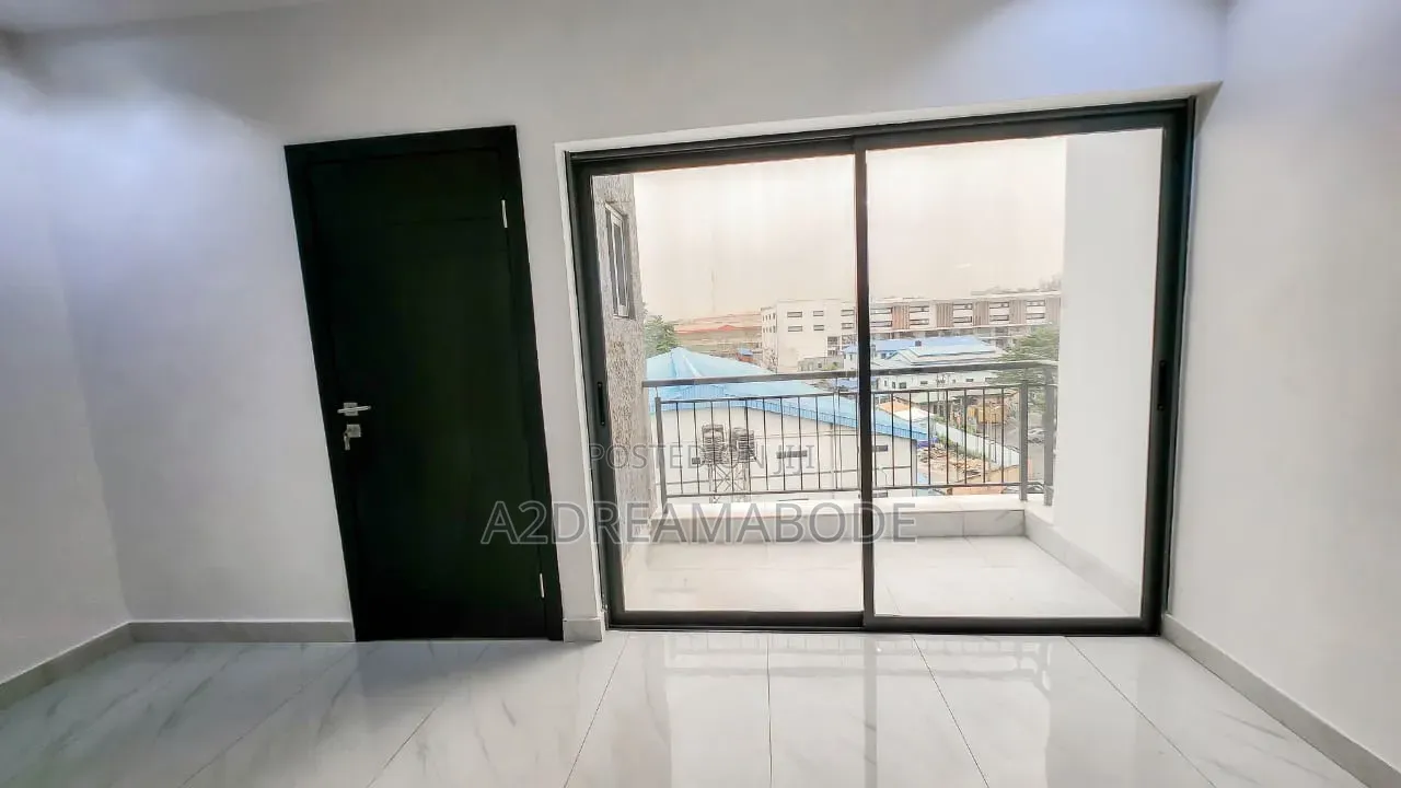 3bdrm Duplex in Ikeja, Oregun for rent in Oregun