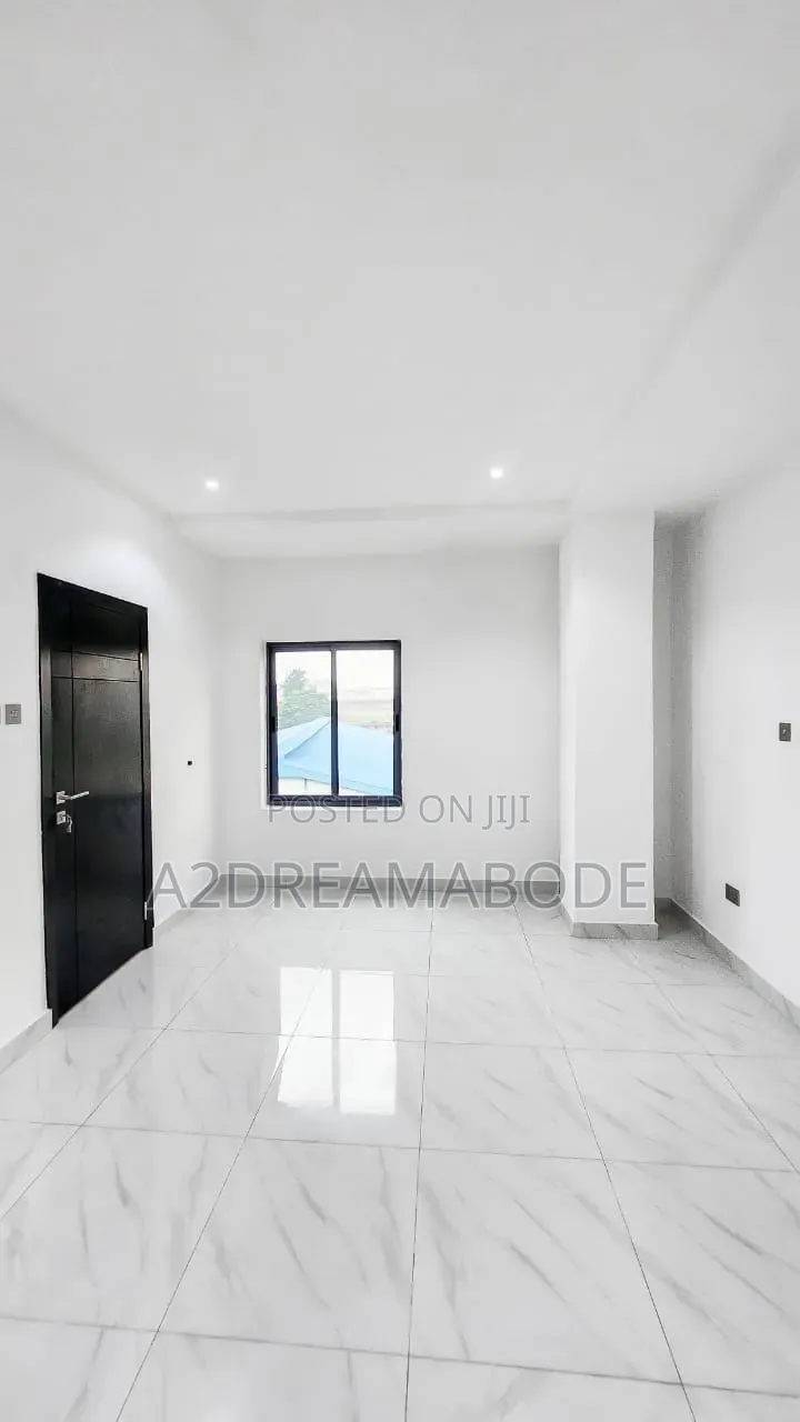 3bdrm Duplex in Ikeja, Oregun for rent in Oregun