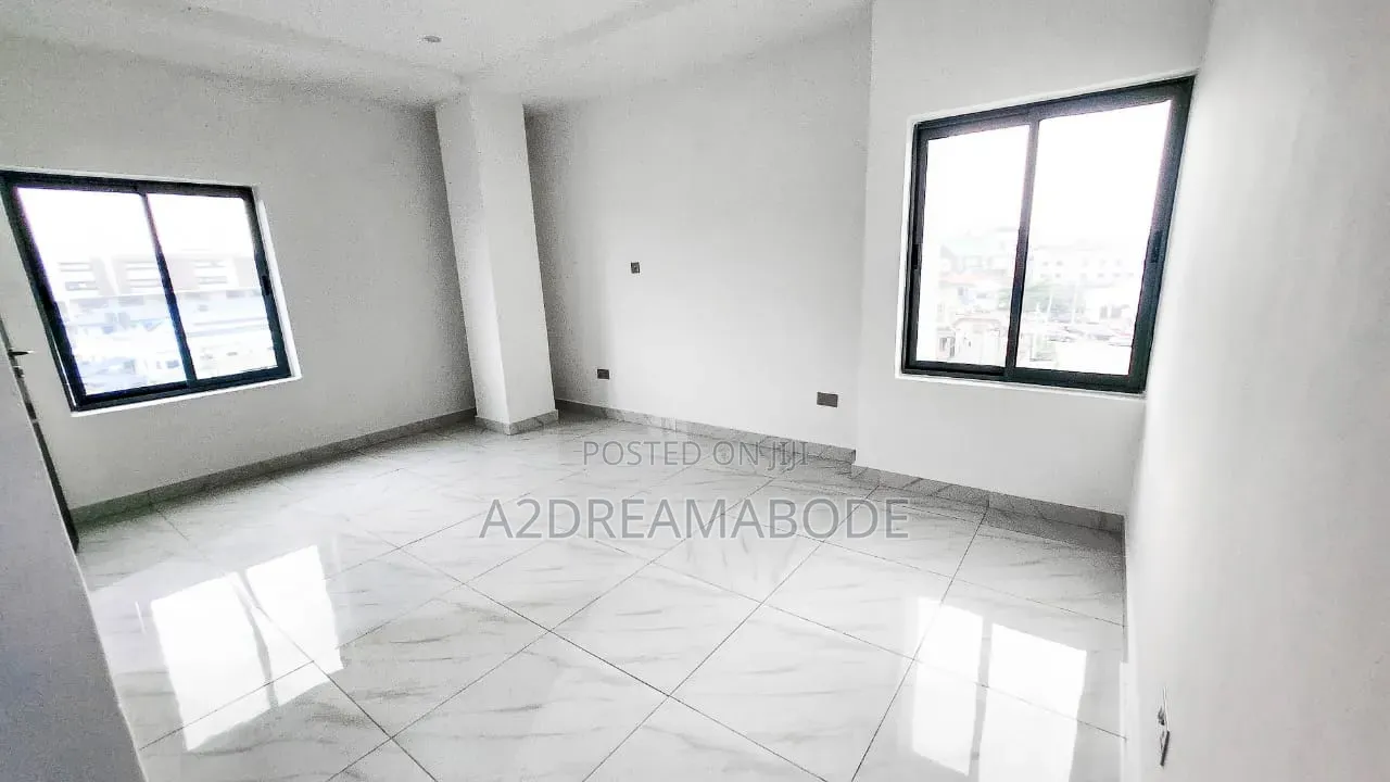 3bdrm Duplex in Ikeja, Oregun for rent in Oregun